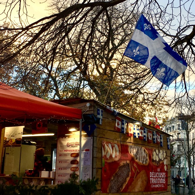 cabane québécoise marché de noel lyon.jpeg