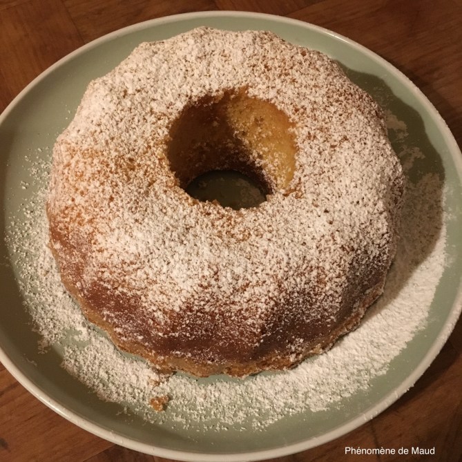 gateau lait semoule citron phenomene de maud.JPG