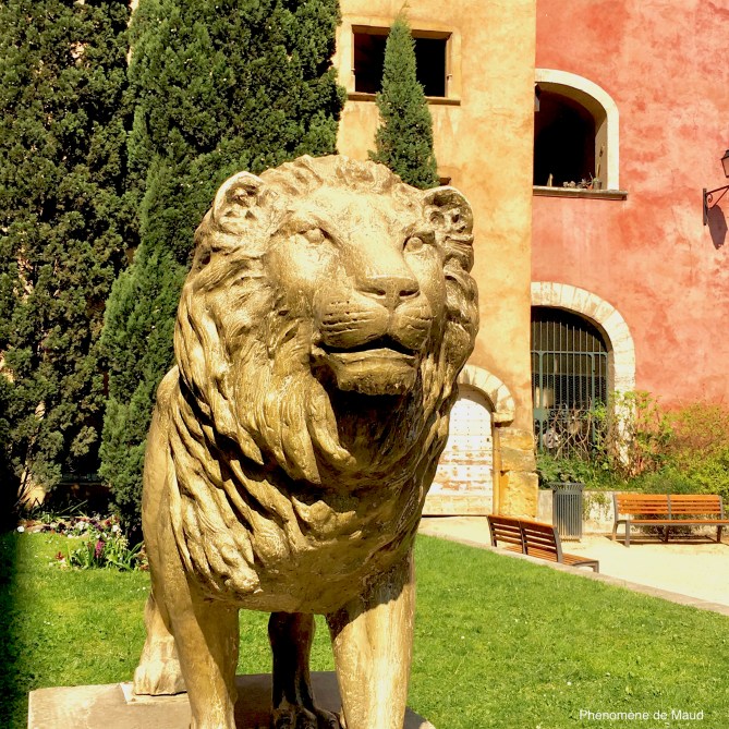 lyon cour musée de la miniature et du cinémal.jpeg