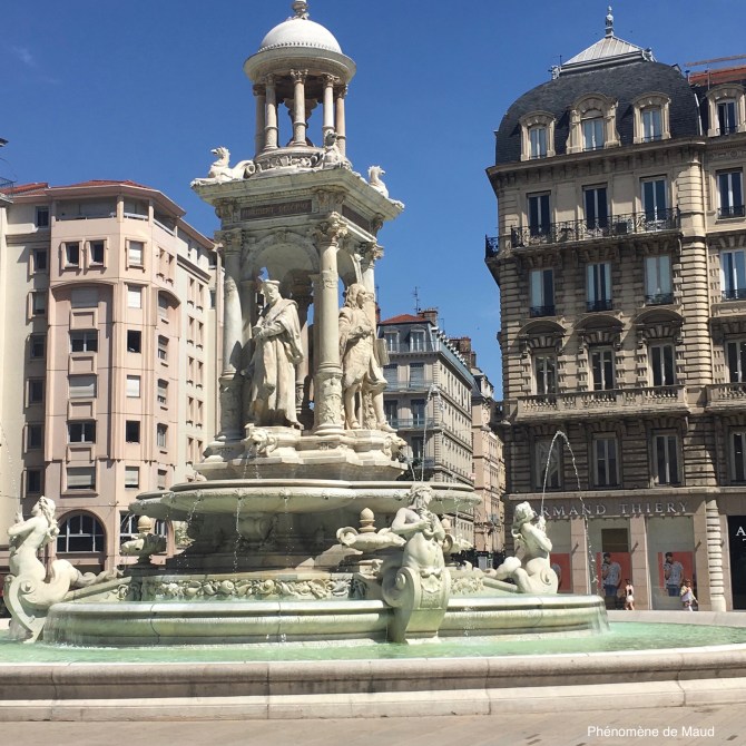 place des jacobins